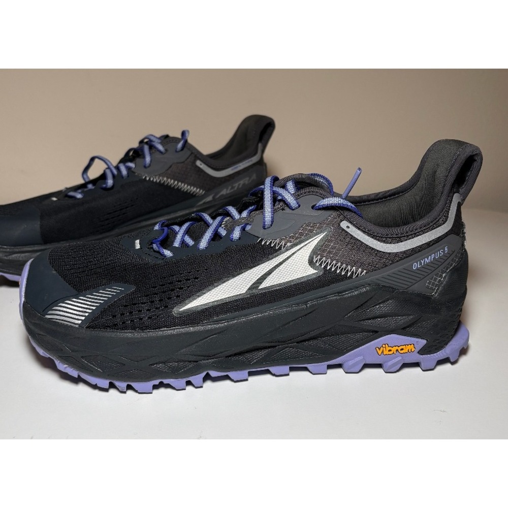Altra Olympus 5 Womens Trail Running Shoes Black Gray Green Vibram Size 9.5